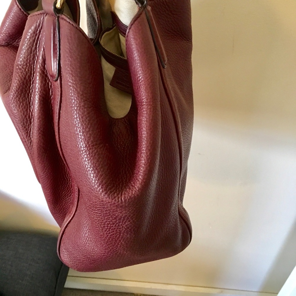 NO OFFERS! Gucci Soho in Bordeaux listing 1/2 - Picture 6 of 8